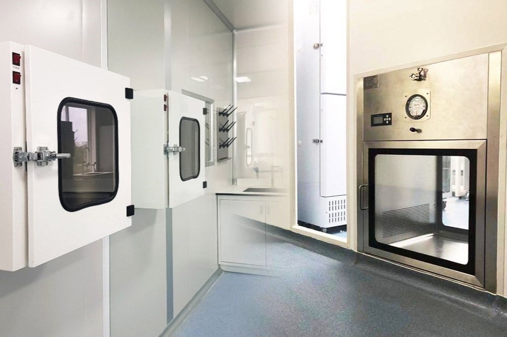 Interlock Passbox: Solusi Transfer Barang Aman di Cleanroom