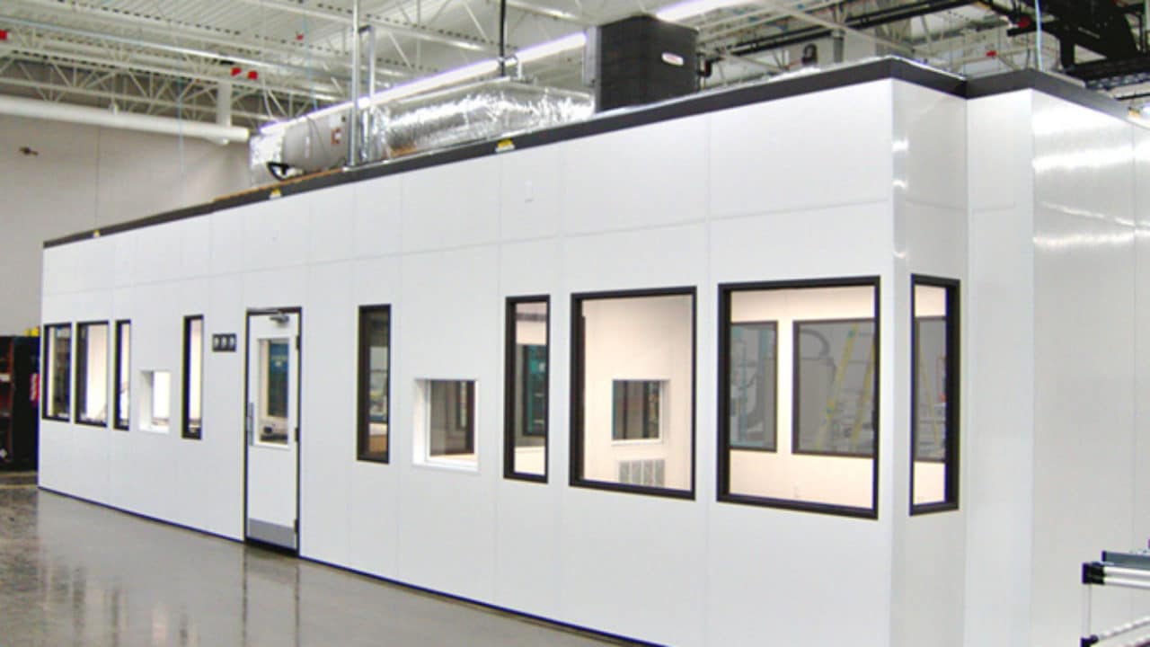 Modular Cleanroom Construction: Solusi Cepat dan Efisien untuk Lingkungan Bersih