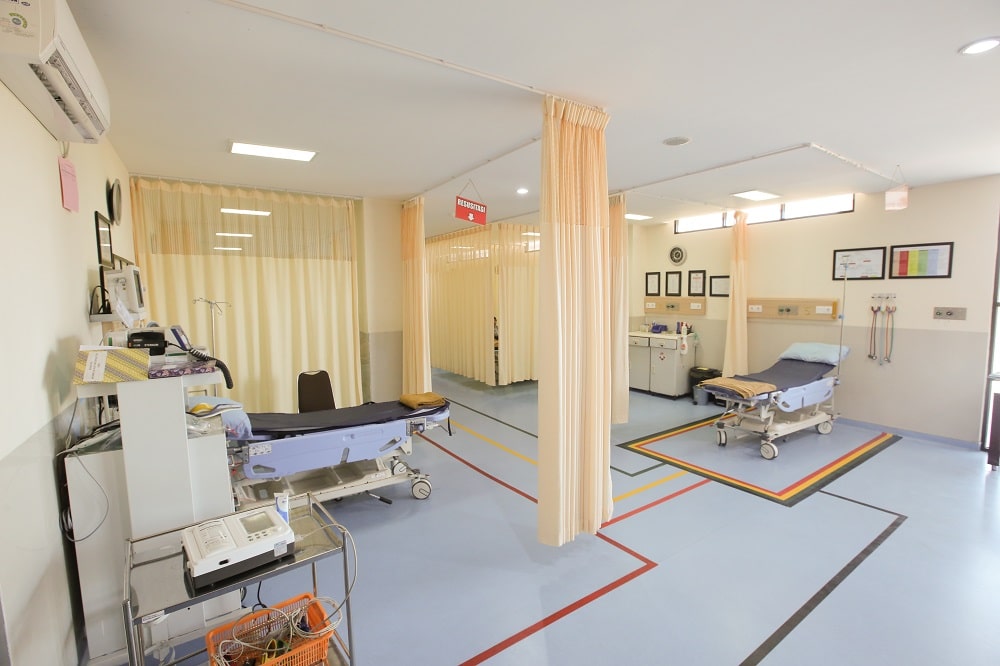 Sistem Pencahayaan di Ruang Gawat Darurat, dan Ruang Bidan di Rumah Sakit