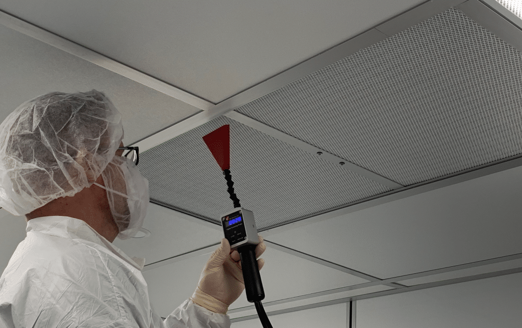 Mengapa HEPA Filter Adalah Pilihan Utama untuk Ruang Bersih Industri Farmasi?