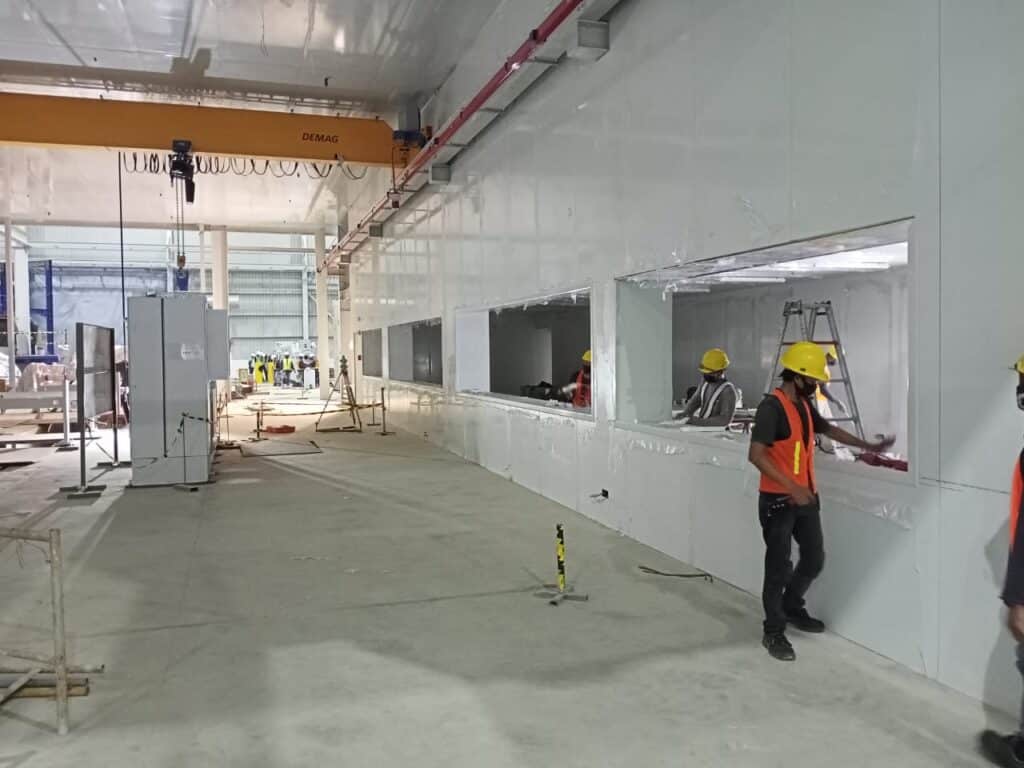 sandwich panel untuk gudang bahan baku makanan